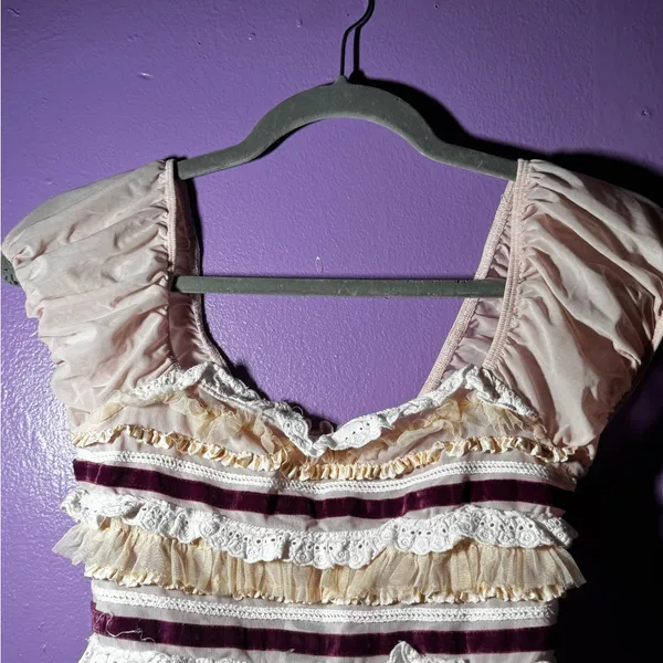 Kimchi Blue Ruffled Square-Neck Crop Top in Blush with Purple Accents - Image 3