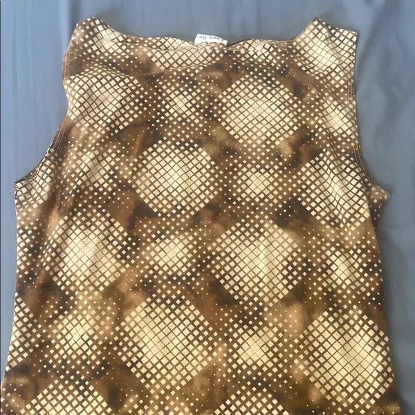 A'Gaci Sleeveless Brown Geo Print Tank - Image 4