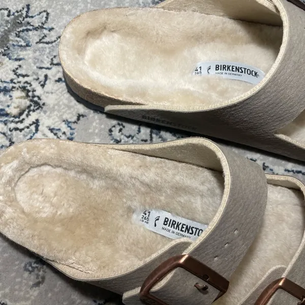 Birkenstock Arizona Shearling Desert Dust Gray Taupe Sandals - Image 9