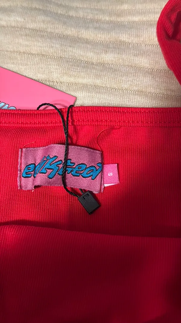 Edikted Red Crop Top - Image 4