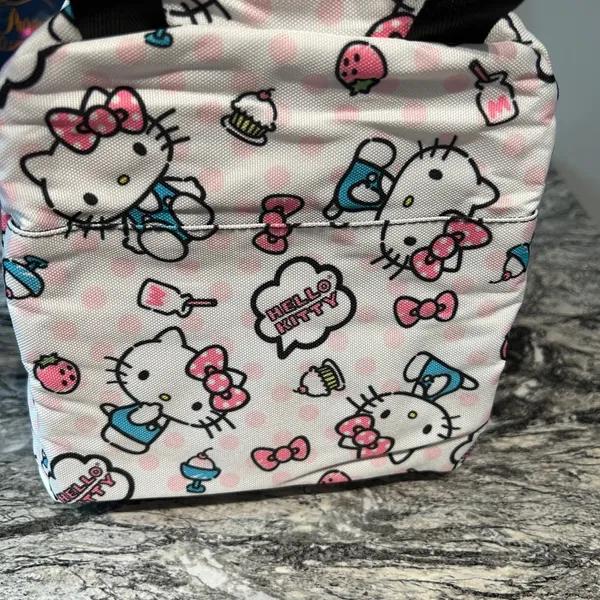 Hello Kitty Pink and White lunch bag NWOT - Image 3