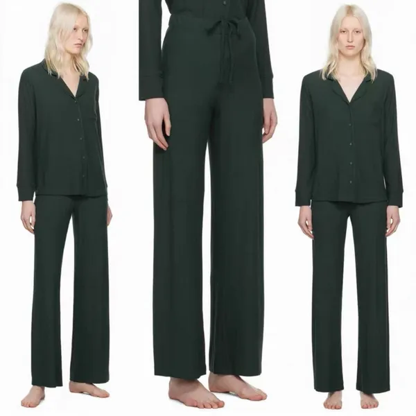 SKIMS pajamas set green M - Image 2