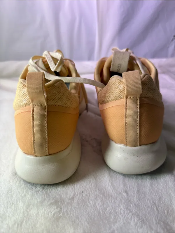 adidas Women's Peach/Tan Knit Athletic Sneakers - Image 7