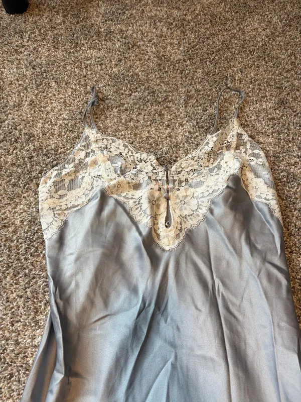 Victoria secret night gown slip - Image 2