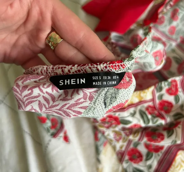 SheIn Floral Top - Image 3