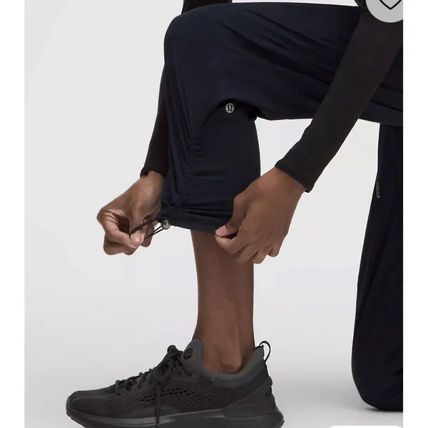 Lululemon Dance Studio Mid Rise Joggers True Navy Lightweight Cargo Pants Size 2 - Image 4