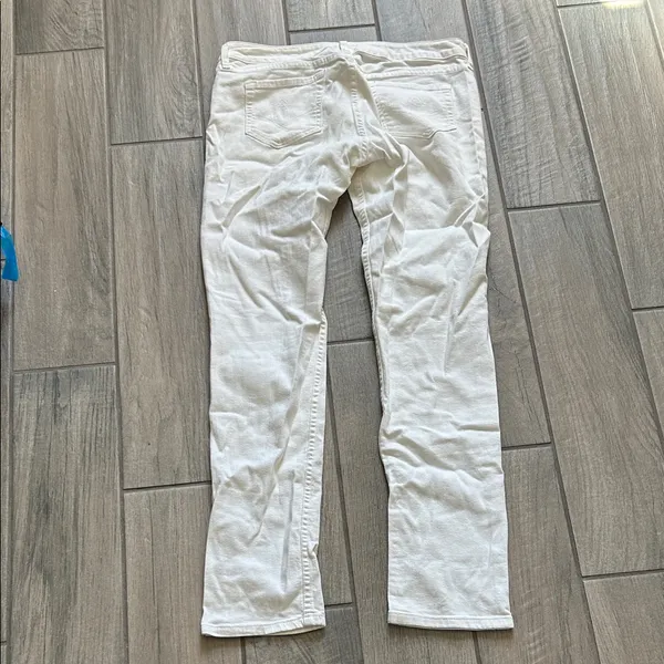 White Slim Straight Jeans Size 32 - Image 6