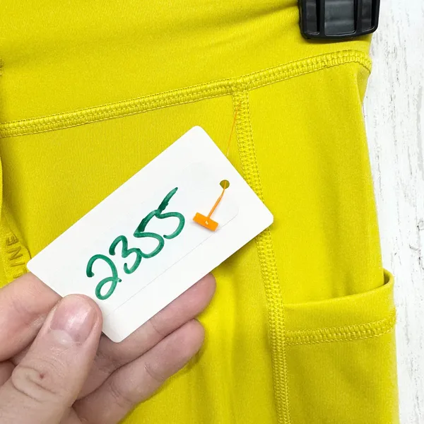Offline by Aerie Pants Women Size Small Hi-Rise Yellow Joggers Athletic‎ Pockets - Image 2