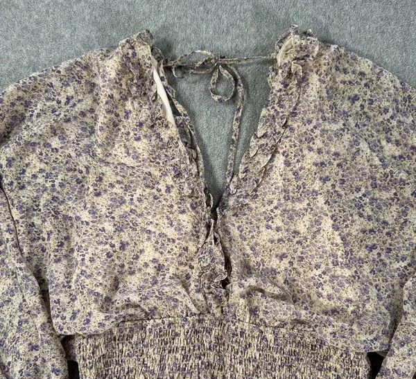 Love ya Bunches Floral V-Neck Long Sleeve Mini Dress Size Medium Ruffle Purple - Image 3