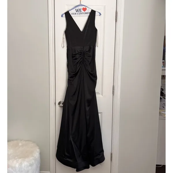 David's Bridal GALINA SIGNATURE Women’s Stretch Satin Ruched Mermaid Dress Black Size 2 EUC - Image 6