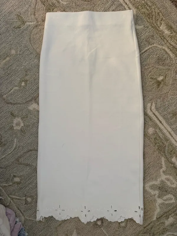 Eyelet Cream Maxi Skirt - Image 3
