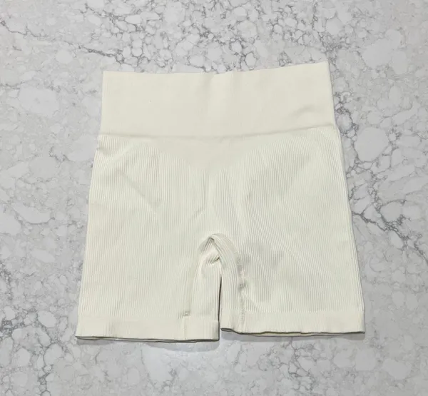 Ribbed Biker Shorts - Image 2