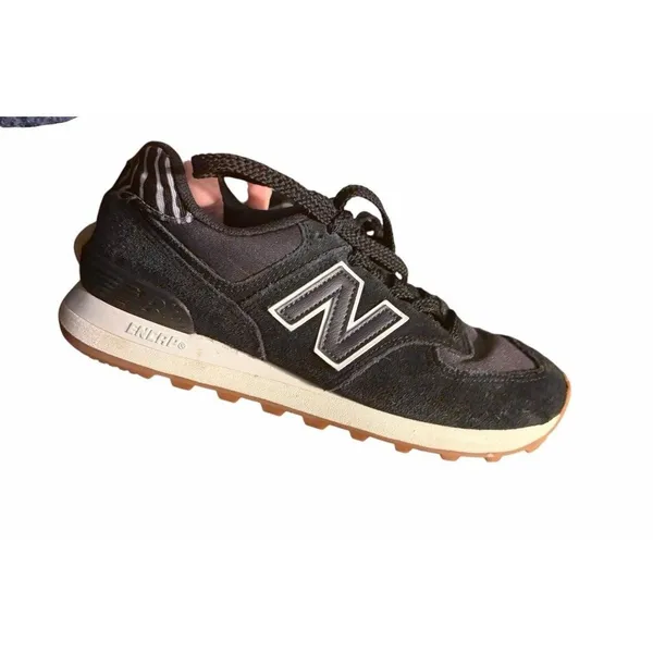 New Balance Shoes Mens 7.5 Women’s Classic Suede Running Sneakers WL574XB2 Black - Image 3