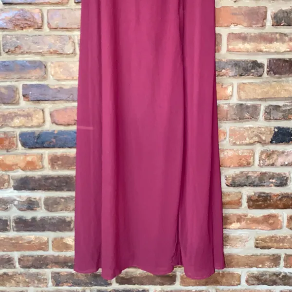 NWOT Lulu's Feel the Romance Burgundy Off-the-Shoulder Maxi Dress Women's Small - Image 5