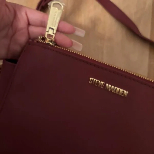 Red Steve Madden Crossbody Purse - Image 3