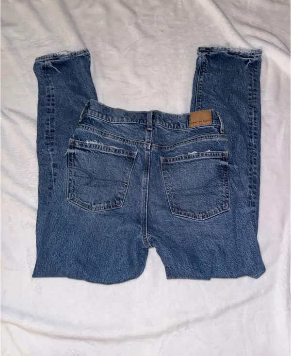 High-Rise American Eagle Straight Jeans - Image 2