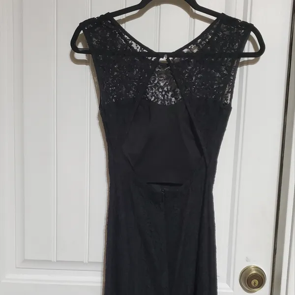 Betsy & Adam Evening Gown Size 4 - Image 6