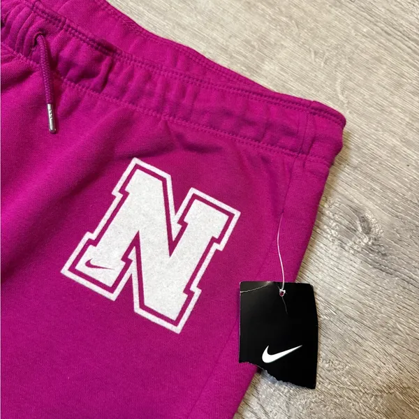 •NIKE• FLEECE CAPRI PANTS - Image 3