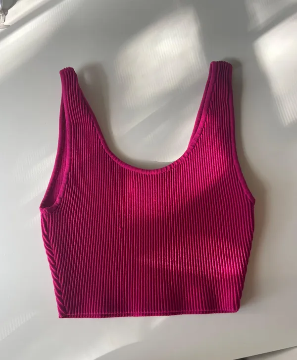 Aritzia Babaton Top - Image 4