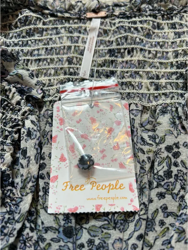 Free People Top Floral Long Sleeve S - Image 4