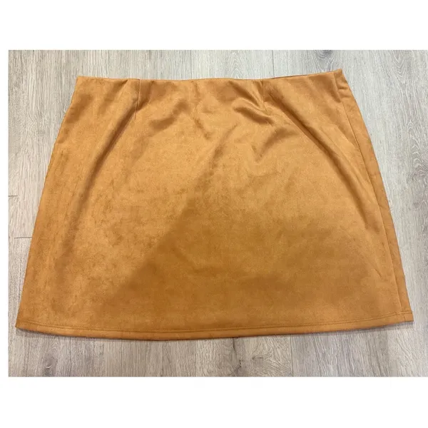 NWT Ashley Stewart Plus 26/28 Tan Faux Suede Mini Skirt Fall Western - Image 3
