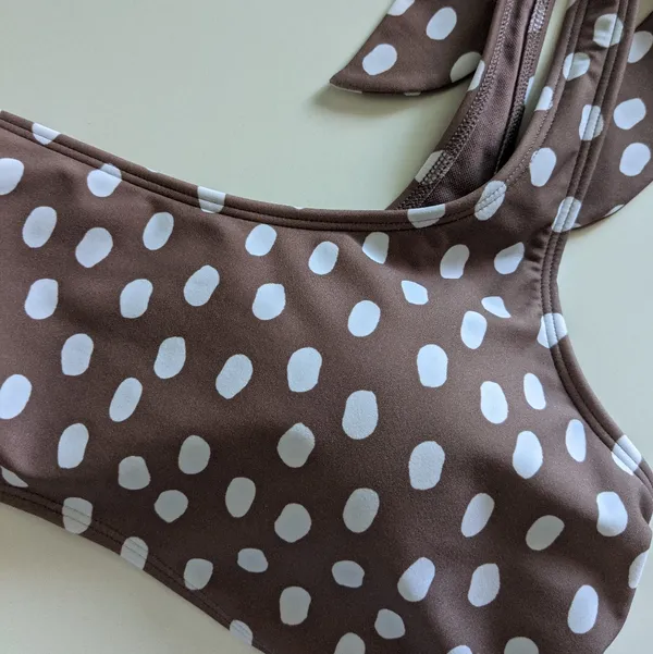 {Abercrombie & Fitch} Brand New One Shoulder Bikini Top - Image 4