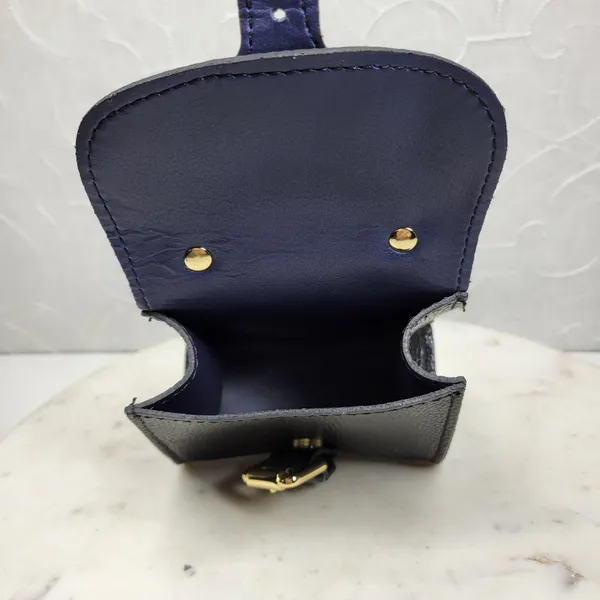 Vintage Italian Mini Black Leather Top Handle Bag Gold Buckle Made in Italy - Image 13