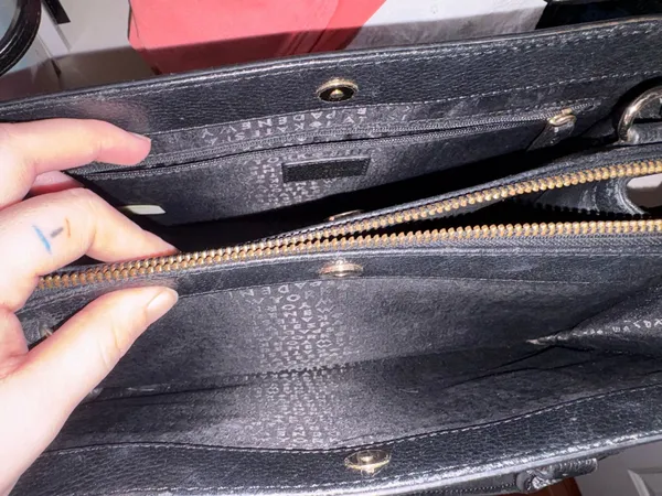Kate Spade Crossbody - Image 5