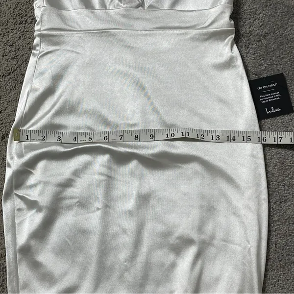 Lulu’s Little White Satin Dress, Size medium, NWT‎ - Image 15