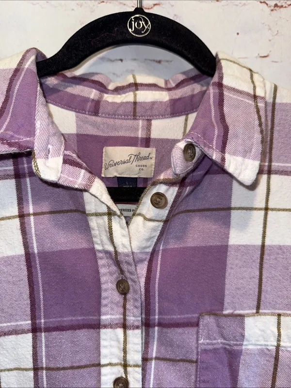 Universal Threads Lavender White Plaid Button Down Shirt large Oversized flannel - Image 2