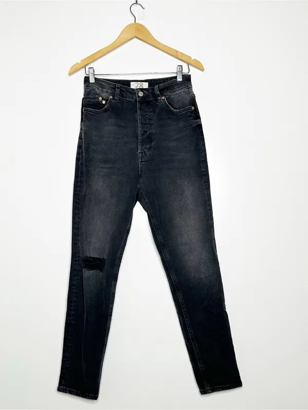 Free People We The Free Zuri Mom Jeans Washed Black Distressed Size 28 - Image 3