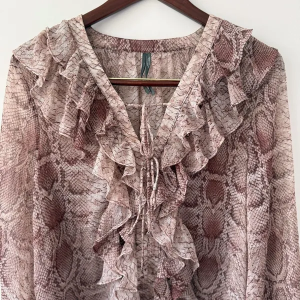 Anthropologie Snake Print Ruffled V-Neck Long Sleeve Ruffle‎ Blouse Size L - Image 5