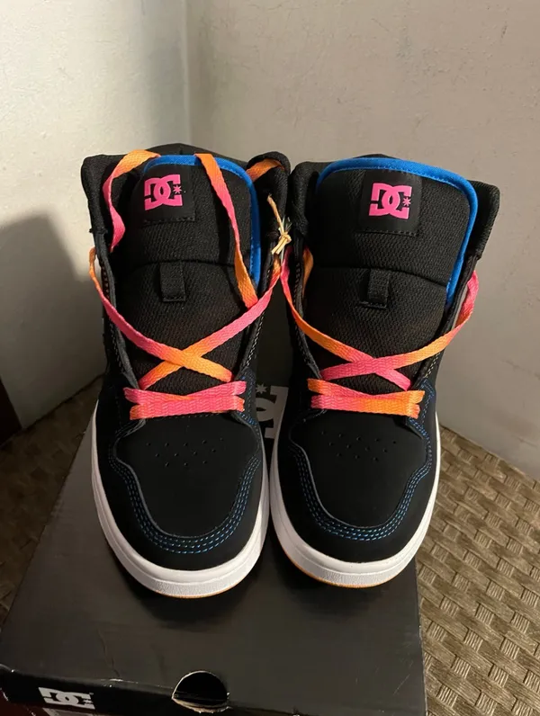 DC Shoes Womens DC Manteca 4 Hi sneakers 7.5 - Image 3