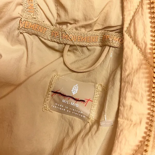 Free People Movement Lightweight Insulated Jacket Tan Jacket(Size Medium/Large) - Image 6