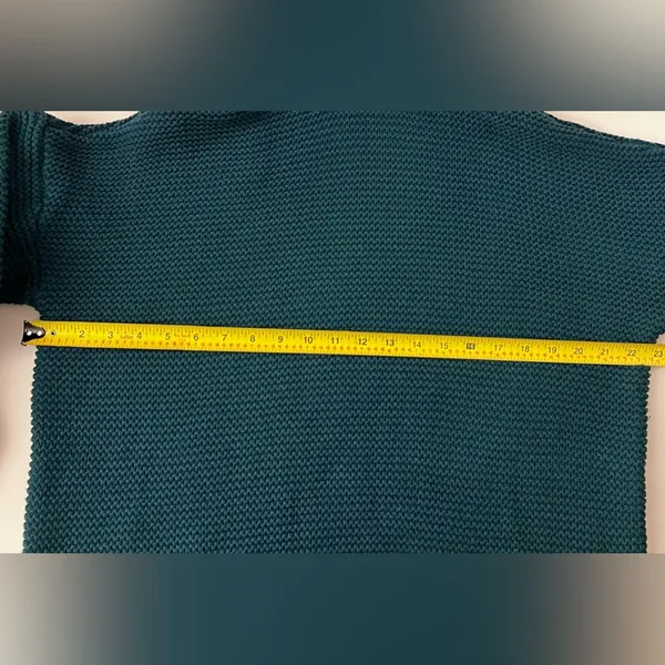 House of Harlow Revolve chunky knit turtleneck sweater oversized M NWOT - Image 5