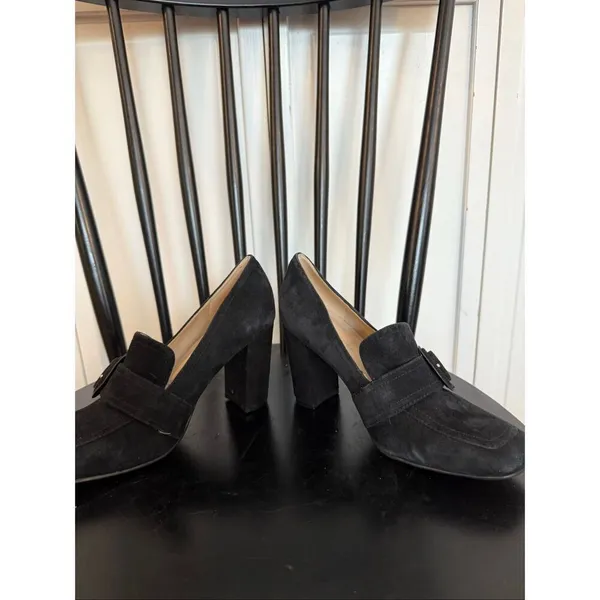 Marc Fisher Garlan black suede loafer heels size 7 - Image 10