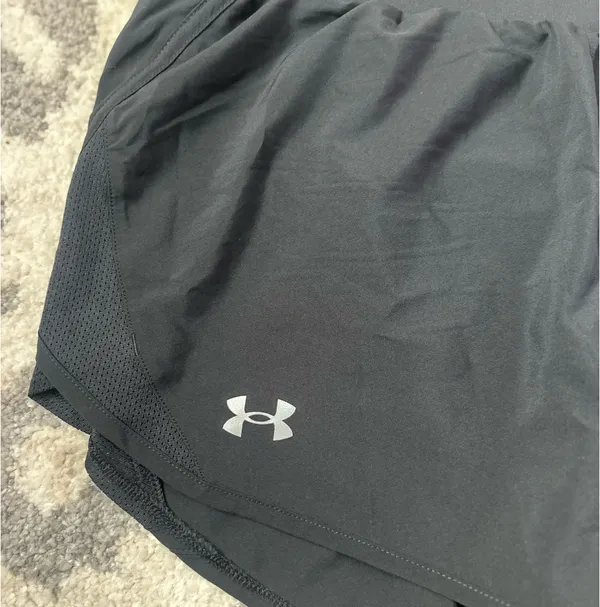 Under Armour Women’s Shorts Loose Athletic HeatGear - Image 4