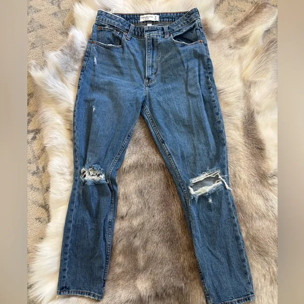 Abercrombie & Fitch Blue Ripped Ankle Jeans - Image 5