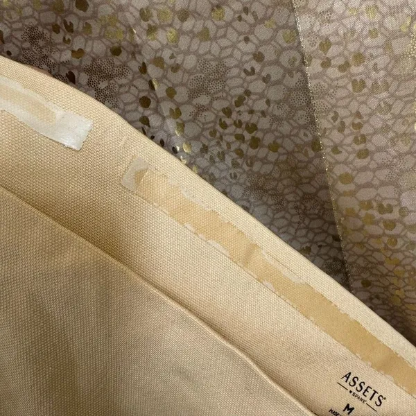 Spanx Assets Shaping Shorts Size Medium Light Beige Hi Waisted Compression - Image 4