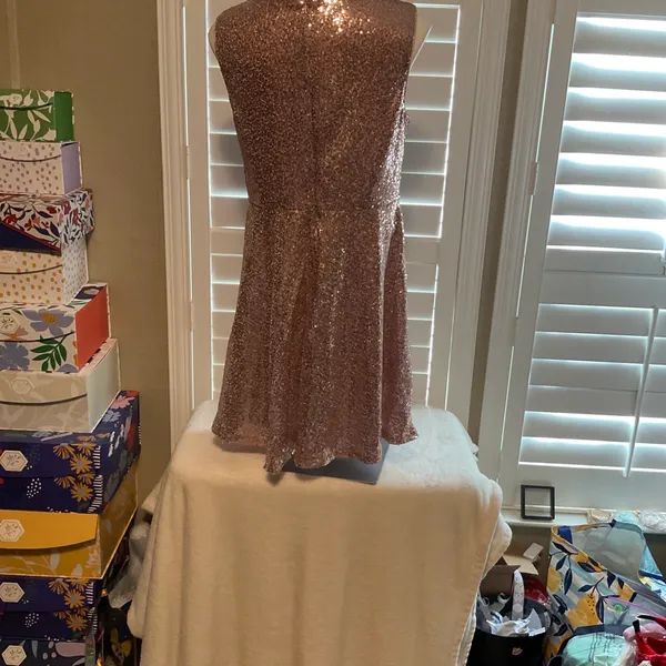 Dress ever pink Sequence Dress Size L - Image 3