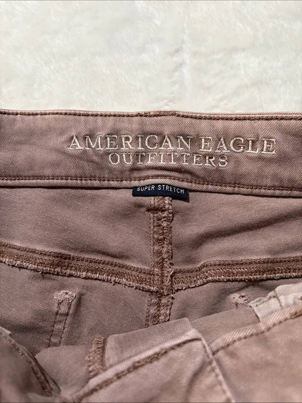 American Eagle size 14 midi denim Women’s Mauve pink Jean Shorts - Image 2