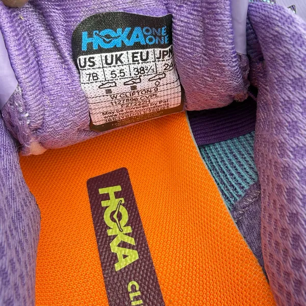 Hoka one one Clifton 9 women Running shoes size 7 (New no box) - Image 7