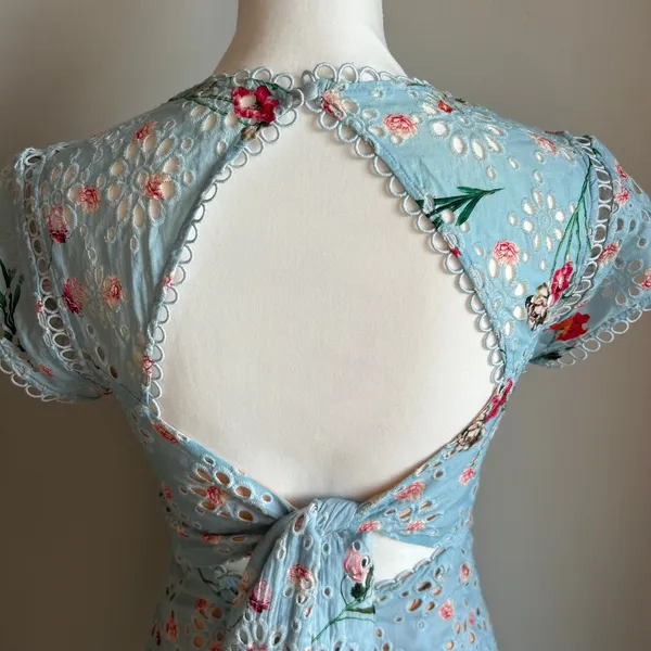 Aijek Revolve Eyelet Blue Floral Peplum Preppy Mini Skater Dress Size Small - Image 5