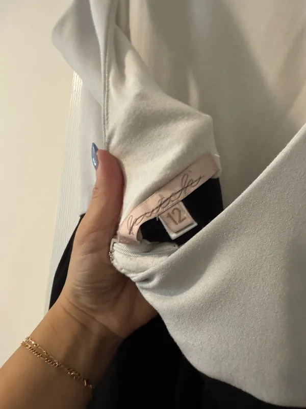 EUC Anthropologie Hutch Open Back Jumpsuit - Image 7