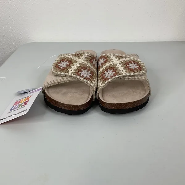 Muk Luks‎ NWT Crochet Top Slide Sandals Size 7 - Image 2