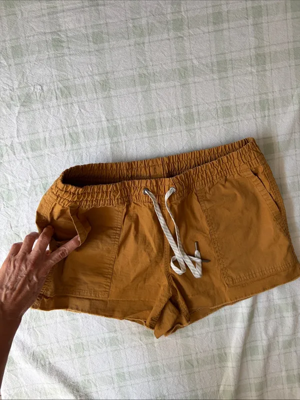 Vuori Women’s Elastic Waist Drawstring Shorts - Mustard - Image 2