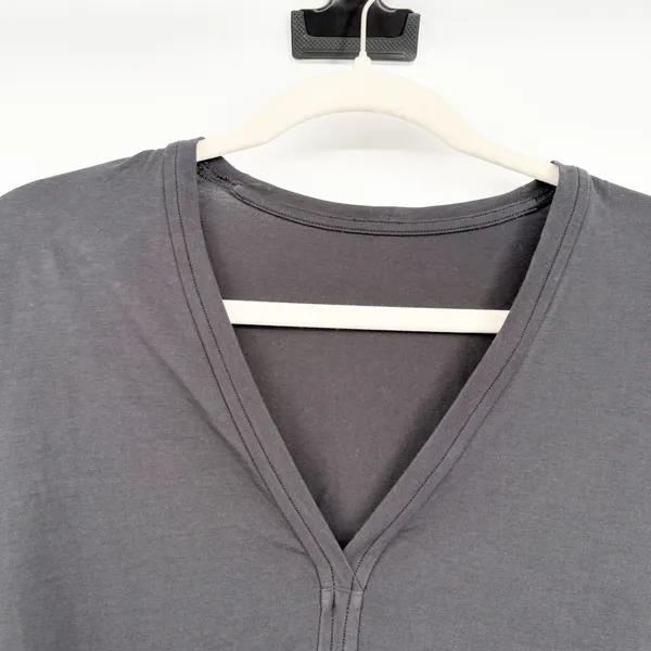 Lululemon Women Black Back In Action V Neck Athleisure Long‎ Sleeve Cotton Top - Image 4
