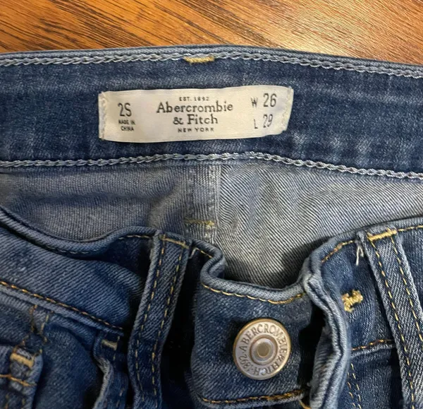 Abercrombie and Fitch high rise dark wash jeans - Image 8