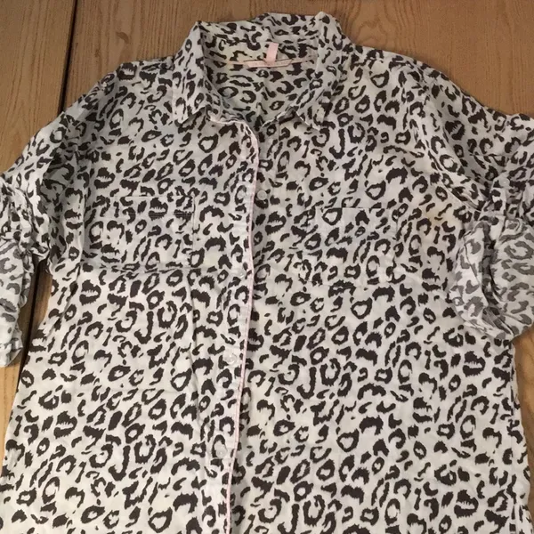 Victoria's Secret Animal Print Pajama Gown 3/4” or Long Sleeves Size Large - Image 3
