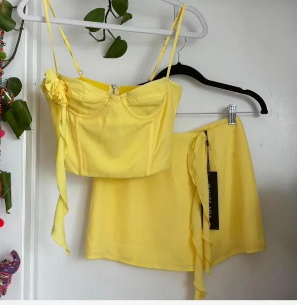 White Fox floral yellow corset and mini skirt set - Image 2